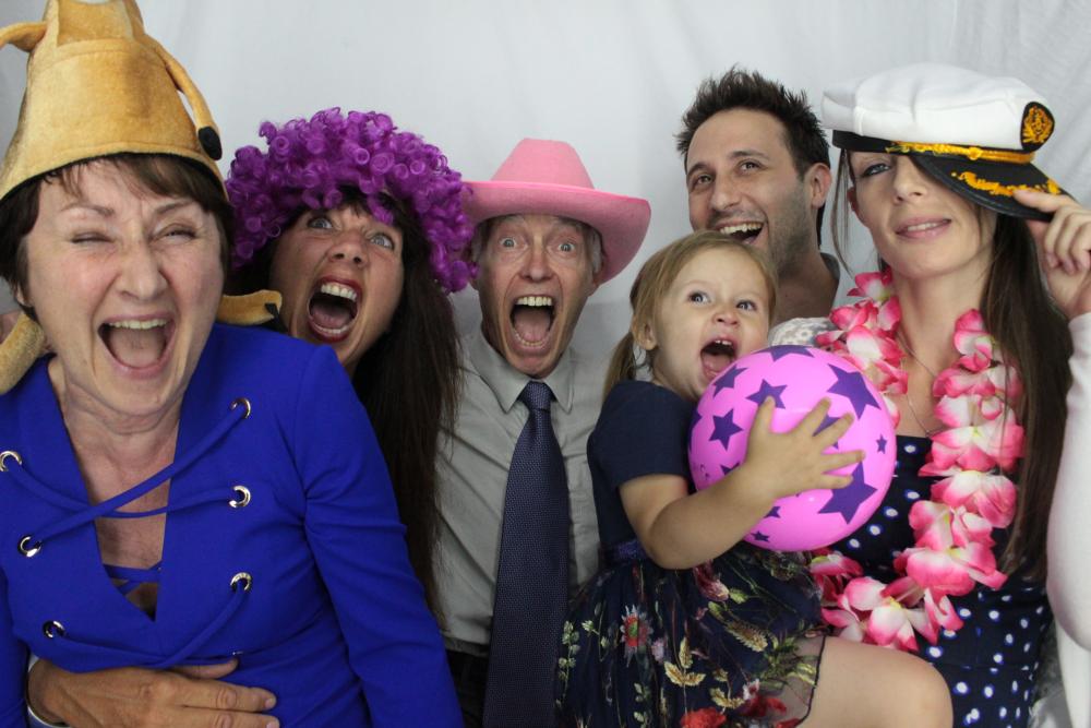 Laura & Oliver | View more photos from the event at gallery.myphotoboothexperience.co.uk/u/MyPhotoBoothExperienceLtd/Laura-Oliver